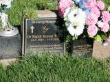 image of grave number 945690